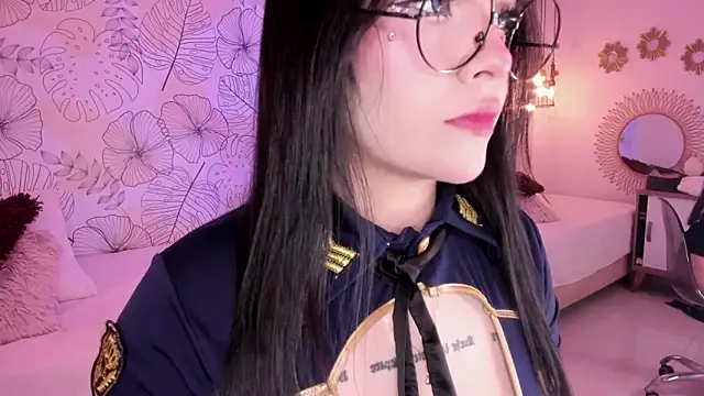 DanielaRuizz online show from January 18, 2025, 5:52 am