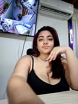 KathyGonzalez online show from January 22, 2025, 10:37 pm