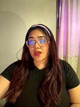 KathyGonzalez online show from September 15, 2025, 5:24 pm