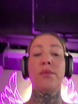 ElenaHaze online show from December 6, 2024, 8:59 am