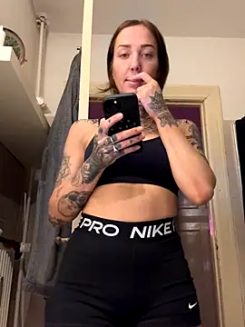 ElenaHaze online show from November 7, 2025, 6:13 am