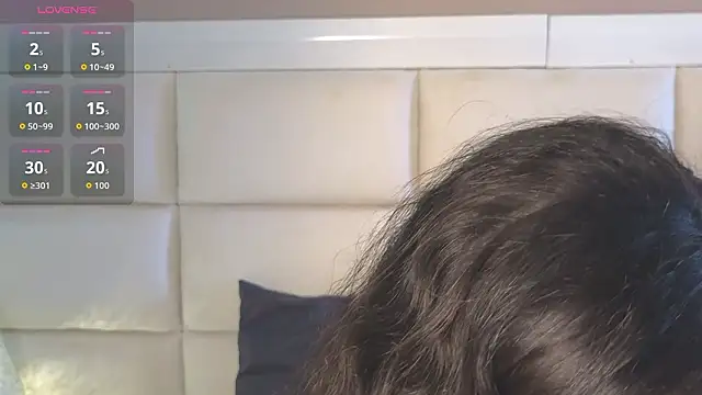 adaraSmiith online show from March 11, 2026, 9:21 pm