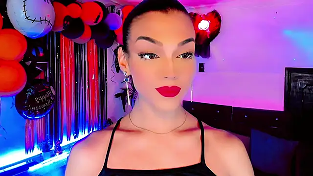 the-horus-girl online show from October 28, 2025, 5:48 pm