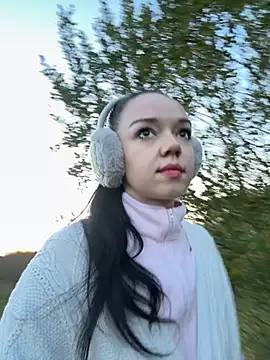 Vanesskaa online show from November 13, 2025, 4:06 pm