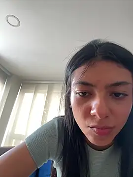 Liissa cute  online show from February 4, 2025, 9:20 pm