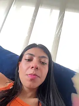 Liissa cute  online show from February 13, 2025, 4:07 pm