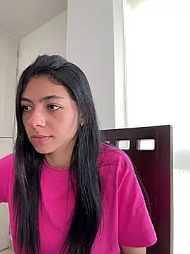 Liissa cute  online show from February 17, 2025, 7:21 pm