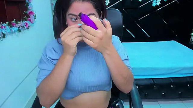 MariaClay online show from December 16, 2025, 11:48 am