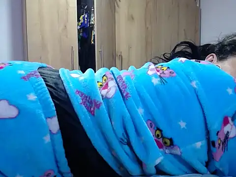 Sweeetness Milf online show from December 18, 2024, 3:22 pm