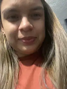 Snapshot of Nathaly00_ chatting on November 23, 2025, 2:22 am Nathaly00 online show from November 23, 2025, 2:22 am