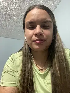 Snapshot of Nathaly00_ chatting on December 4, 2025, 11:13 pm Nathaly00 online show from December 4, 2025, 11:13 pm