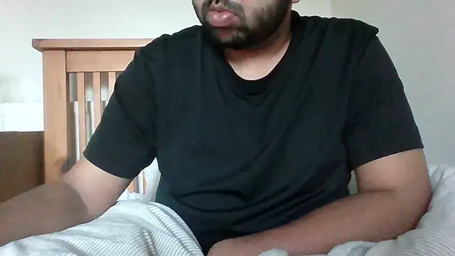 whoreboi98 online show from April 12, 2026, 6:46 pm