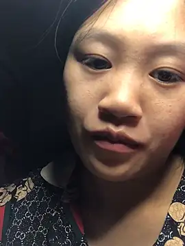 Snapshot of xotm chatting on December 18, 2024, 7:52 pm xotm online show from December 18, 2024, 7:52 pm