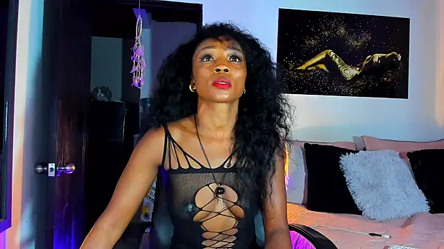 KimberlyBanks2 online show from February 4, 2025, 5:10 am