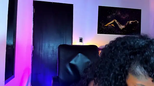 KimberlyBanks2 online show from February 14, 2025, 11:09 pm