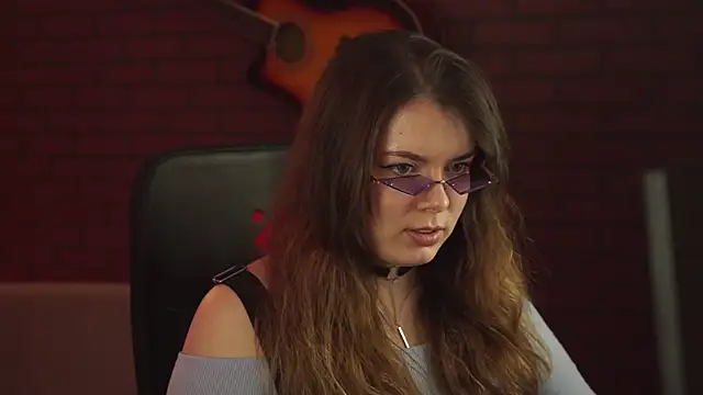 KeytSilvas online show from February 11, 2025, 5:40 pm