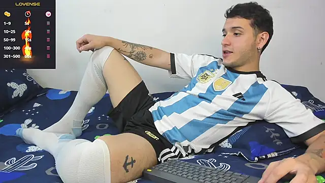 Noha white online show from January 3, 2025, 5:53 pm