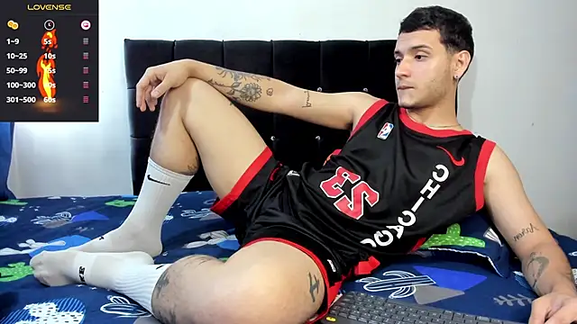 Noha white online show from March 15, 2025, 6:21 pm