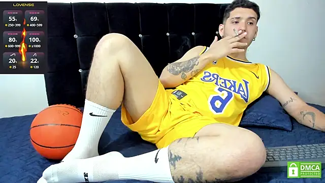 Noha white online show from September 25, 2025, 6:44 pm