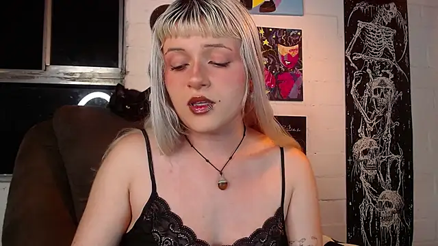 NEXT DOOR GIRL  online show from February 9, 2025, 12:28 am