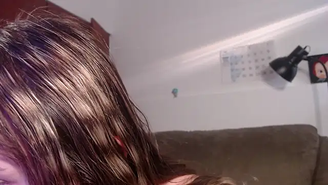 NEXT DOOR GIRL  online show from November 5, 2025, 9:59 pm