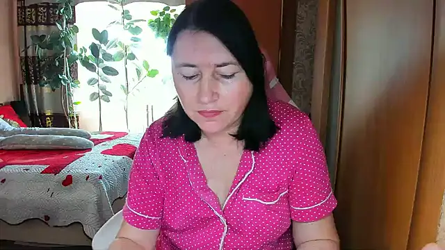 Snapshot of Tatyana51 chatting on June 8, 2026, 7:42 am Tatyana51 online show from June 8, 2026, 7:42 am