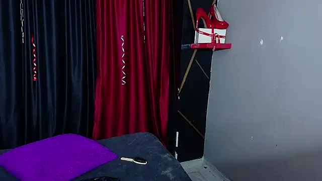 AvaLusty online show from February 16, 2025, 2:31 am