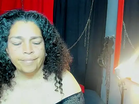 AvaLusty online show from September 20, 2025, 10:49 am