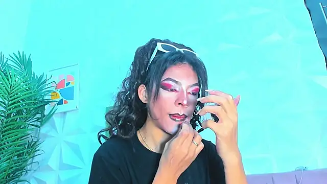 Snapshot of Briyit_Doll chatting on December 10, 2024, 1:00 pm Briyit Doll online show from December 10, 2024, 1:00 pm