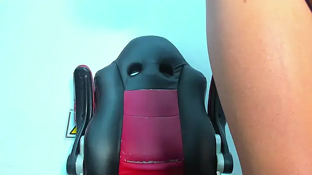 Snapshot of Briyit_Doll chatting on February 23, 2025, 3:24 am Briyit Doll online show from February 23, 2025, 3:24 am