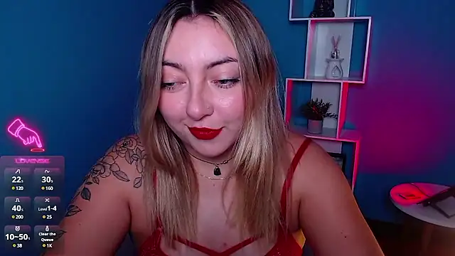 miaawild online show from December 7, 2024, 7:54 pm