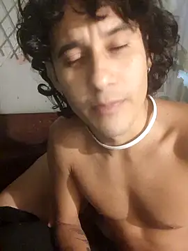 pedrodavid  online show from April 21, 2026, 2:51 am