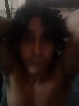 pedrodavid  online show from May 24, 2026, 9:42 pm