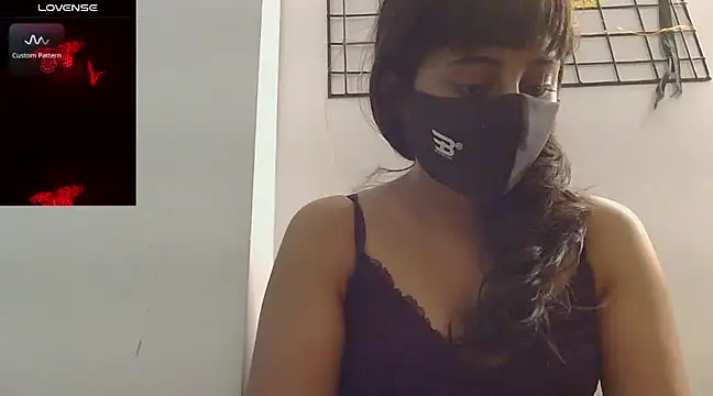 shimoona online show from February 23, 2025, 3:18 pm