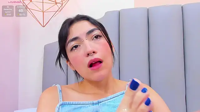 ThailyCherry online show from January 25, 2025, 1:32 am