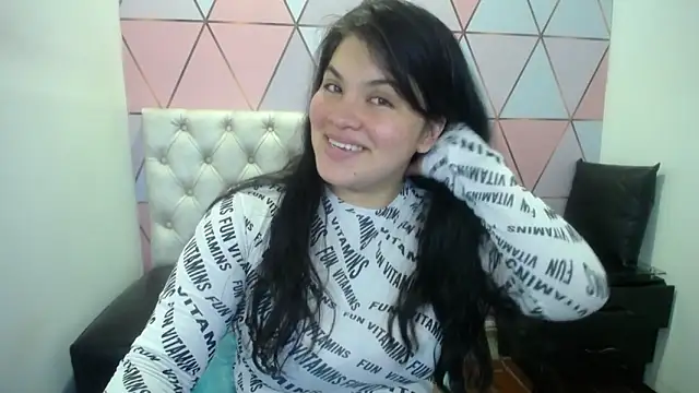 Marinasexxx online show from March 8, 2026, 7:06 pm