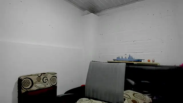 Himoreno25 online show from February 17, 2025, 3:25 am