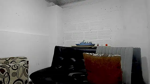 Himoreno25 online show from March 9, 2025, 3:01 am