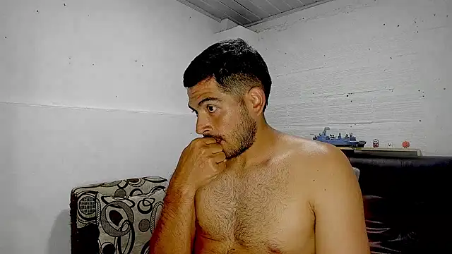 Himoreno25 online show from March 9, 2025, 6:06 am