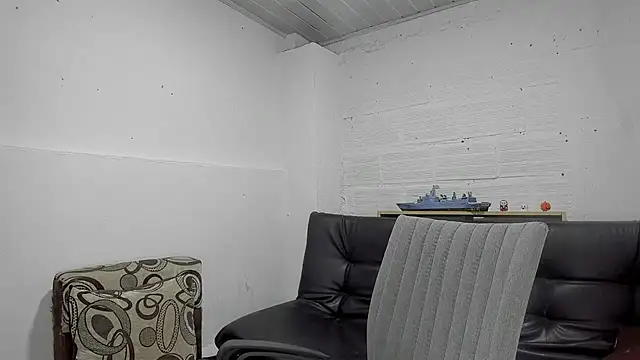 Himoreno25 online show from March 21, 2025, 11:23 pm