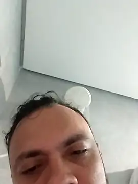 morenindarola online show from March 5, 2026, 11:12 pm