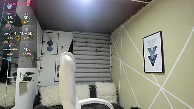 Enma  clark online show from September 29, 2025, 4:06 am