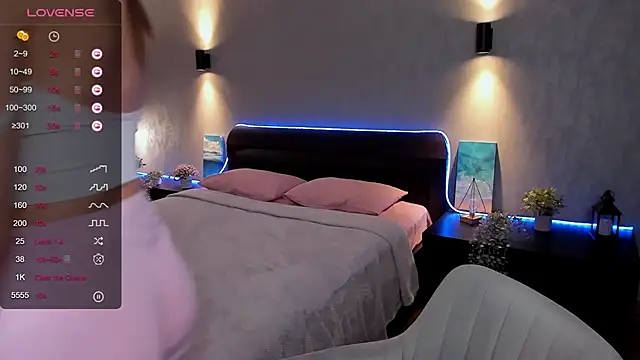 annacooleman online show from February 19, 2025, 5:27 am