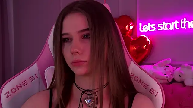 DianaVert online show from February 13, 2025, 6:27 pm