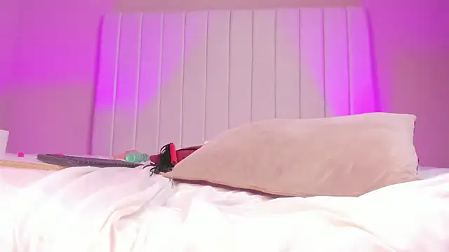 julieta flower online show from January 15, 2025, 12:58 pm