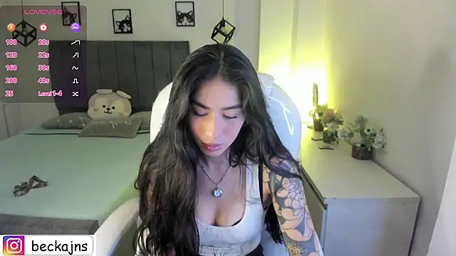 Beck jones online show from October 23, 2025, 3:22 pm