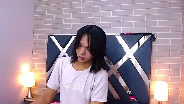 AndreaGil  online show from January 15, 2025, 12:58 pm