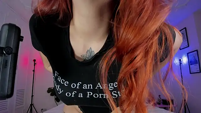 SweetJennaa online show from January 25, 2025, 4:45 am