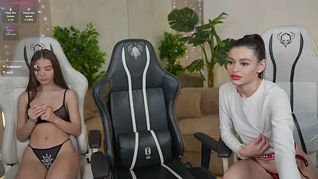 Snapshot of Gabriella054 chatting on February 5, 2025, 11:55 am Gabriella054 online show from February 5, 2025, 11:55 am