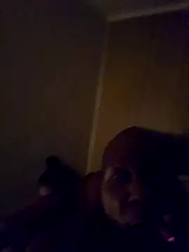 Cameltoekilla online show from December 19, 2024, 4:23 am